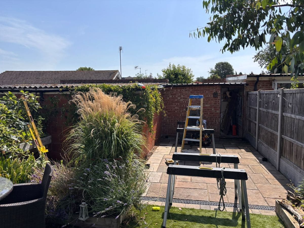 New timber fencing enclosing a rear garden