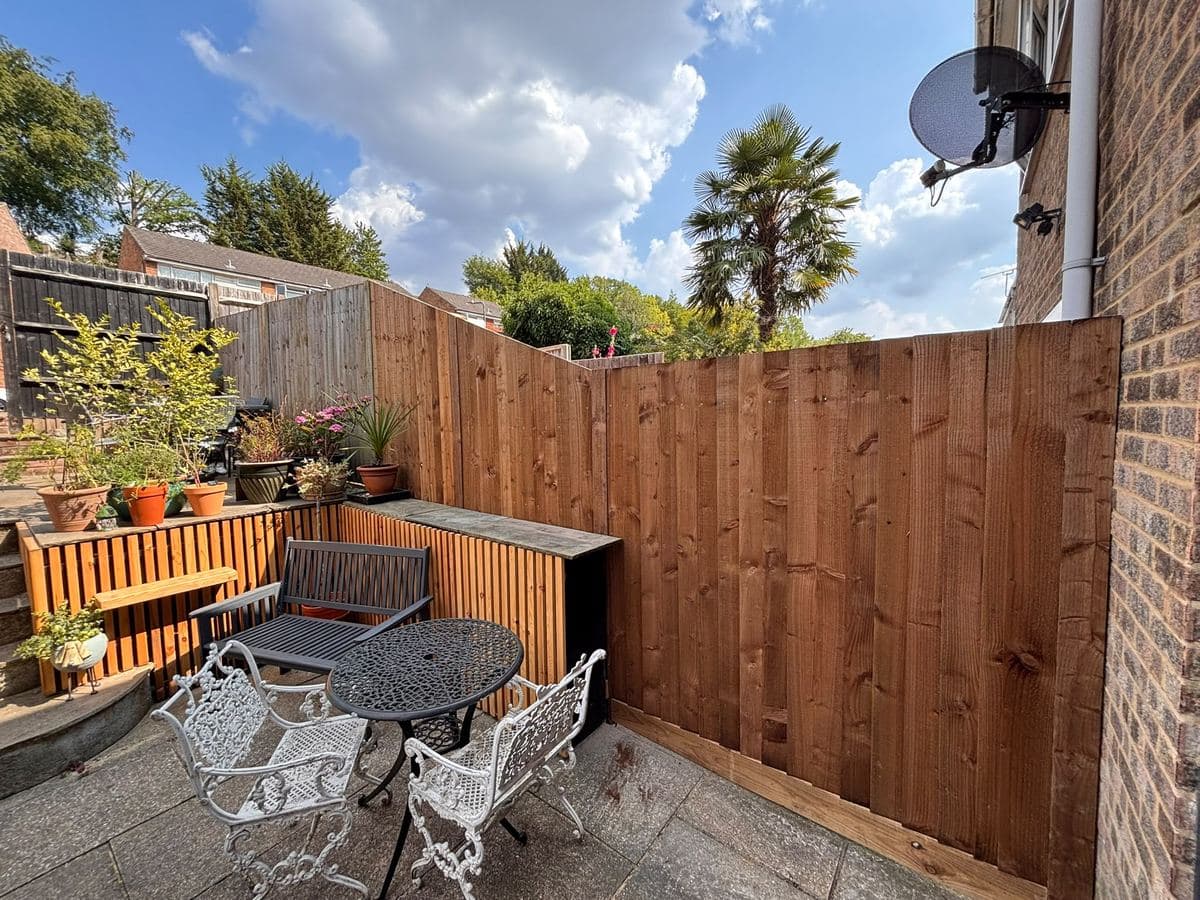 Timber fencing with built in planters