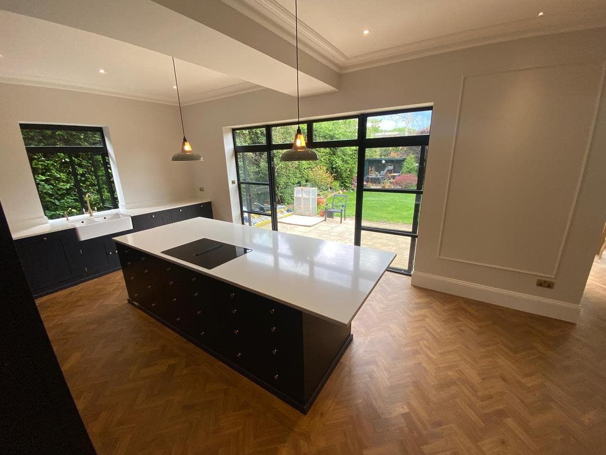 Kitchen island from the hall